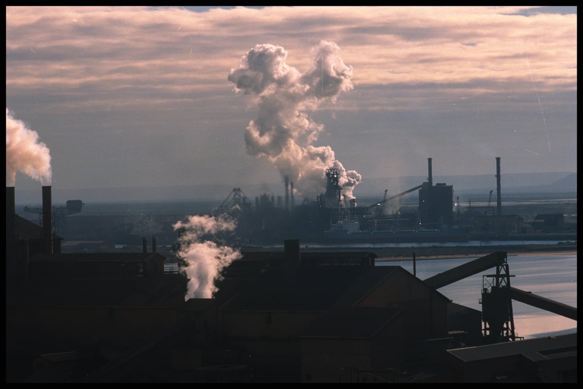 BHP Steel Works in Whyalla. © Greenpeace / Frank Hewetson