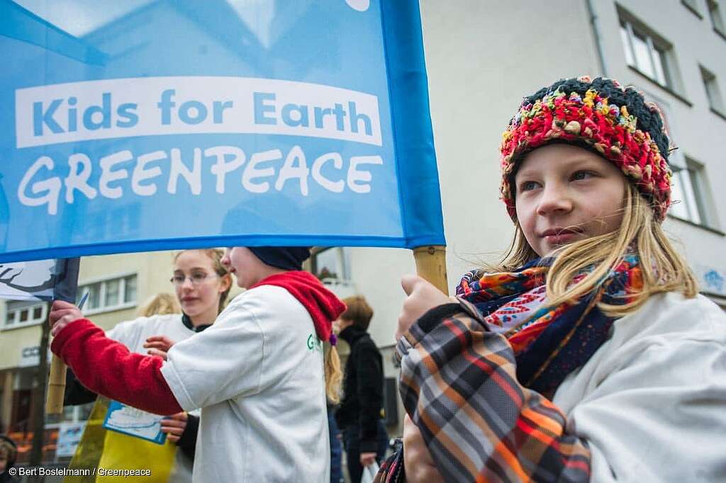 A Kids for Earth protestor